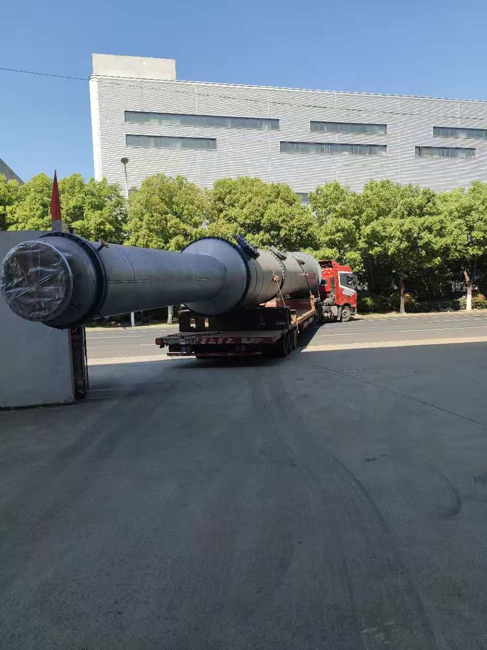 Кула за извличане на въртящ се диск